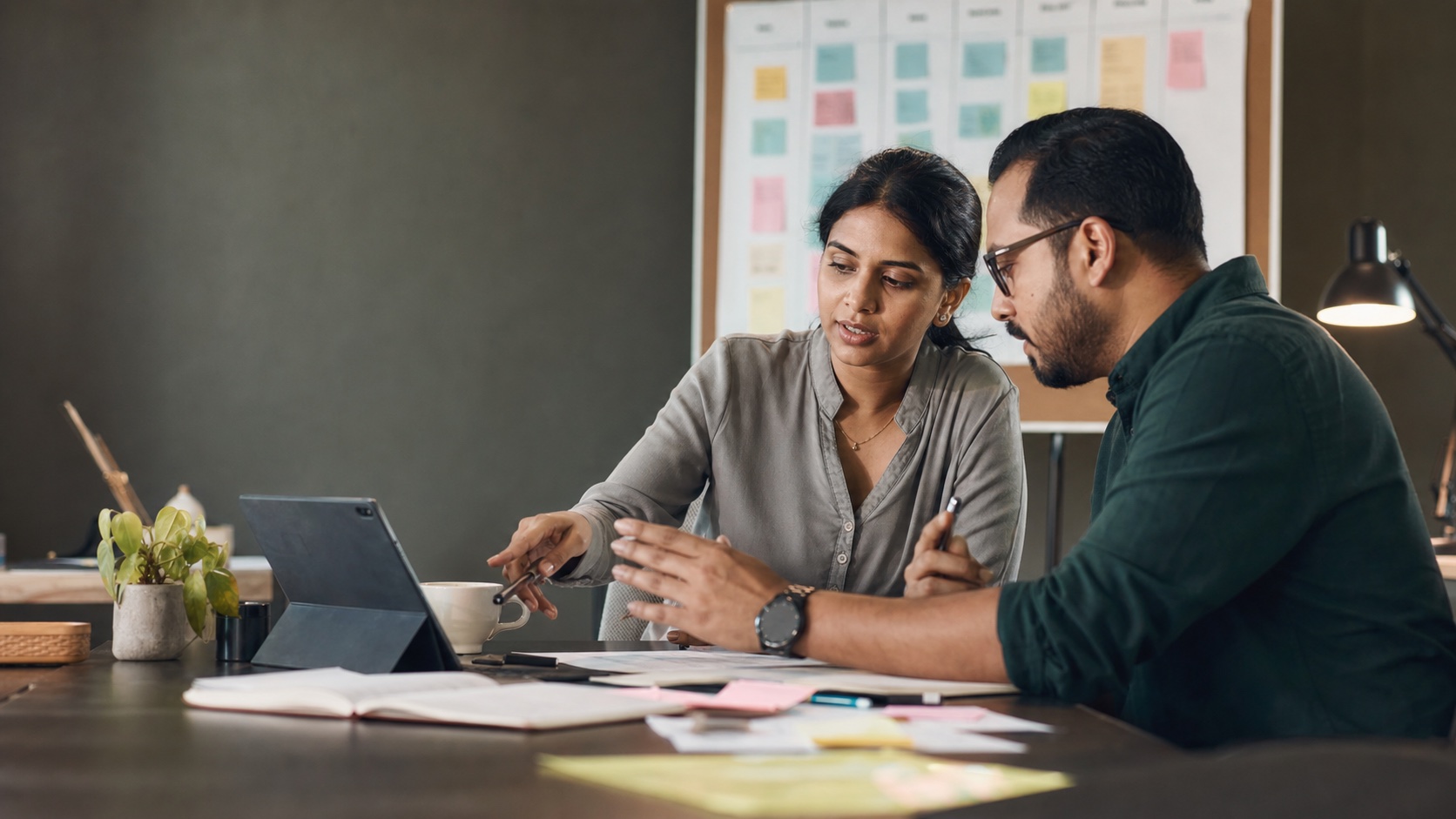 A revenue leader and sales operator inspect pipeline evidence and the next commercial action together.
